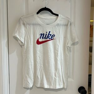 Nike t-shirt